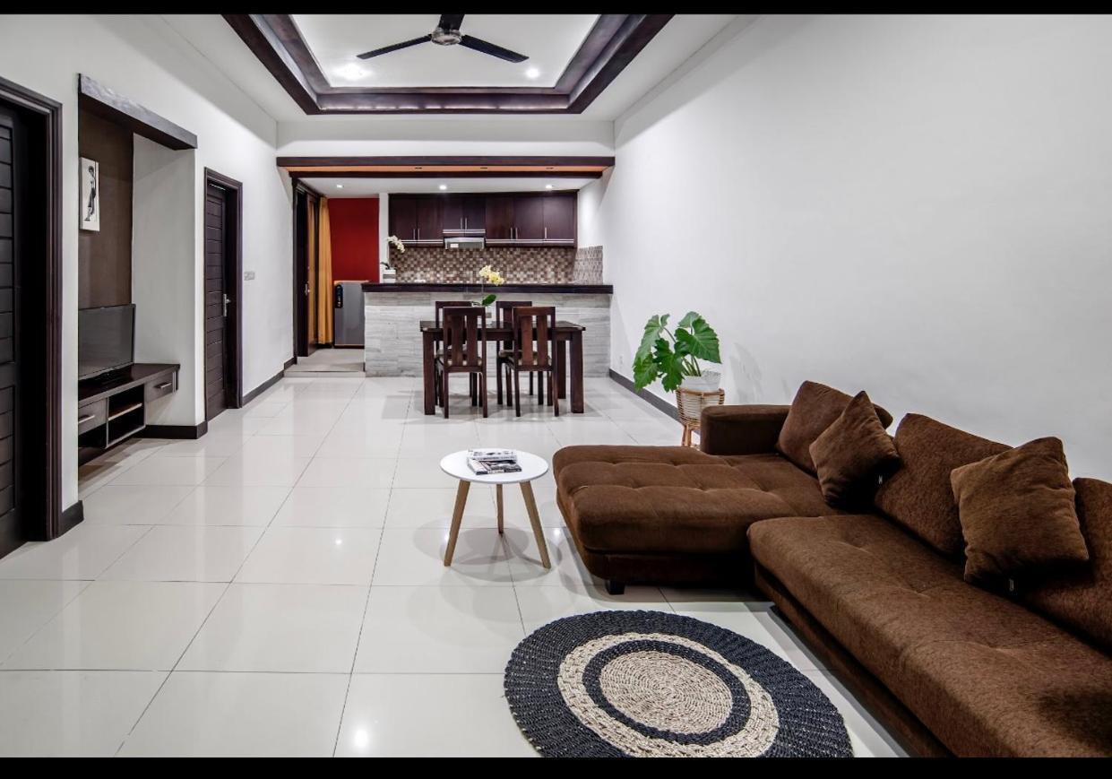 Pondok Arya Kuta Villas By Kamara Exterior photo